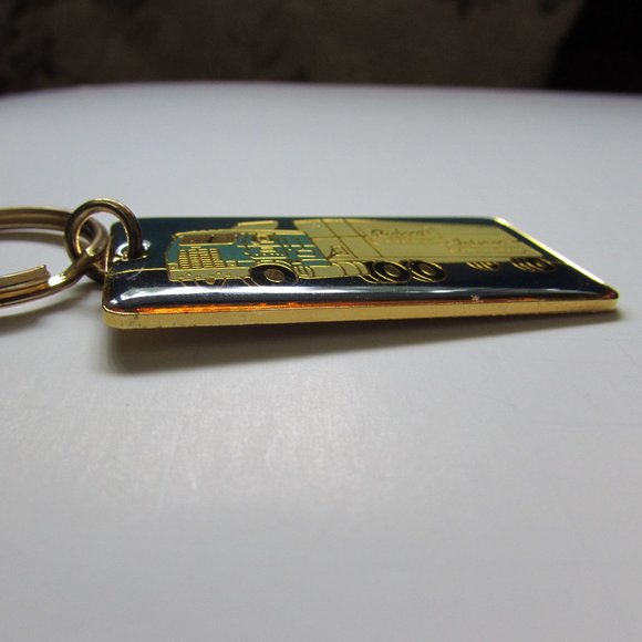 Trucker Keychain - Picture 10 of 12